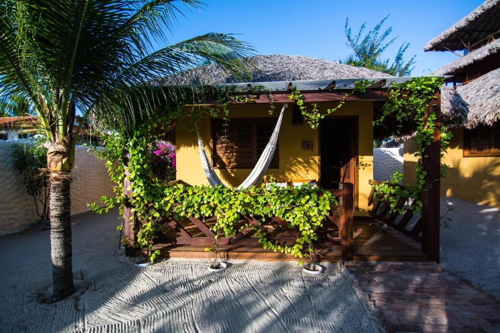 Vista da frente da Pousada Vento do Kite em Barra Grande.