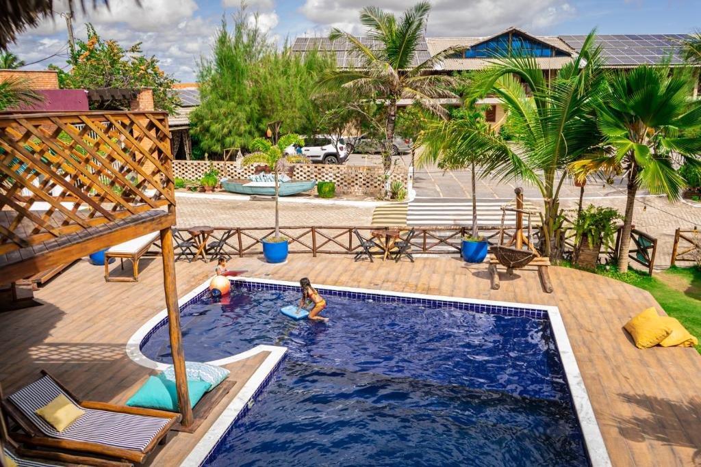 Vista da piscina Leão Beach Pousada em Luís Correia.