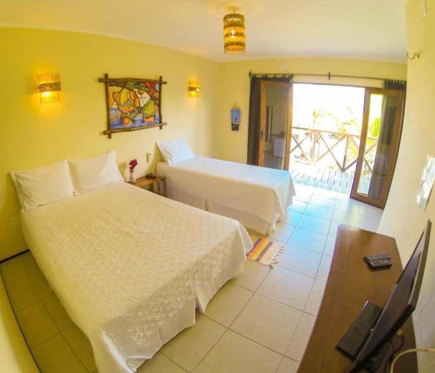 Quarto da Pousada Coqueiro Beach.