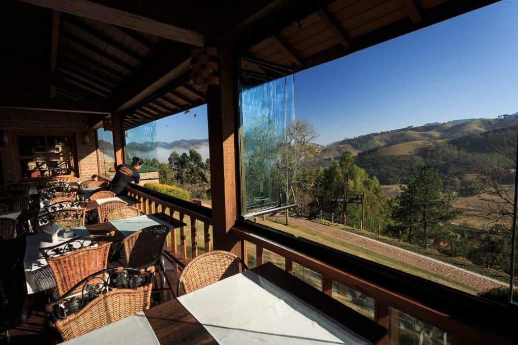 Vista  do restaurante do café do Pousada Villa dos Quilombolas.